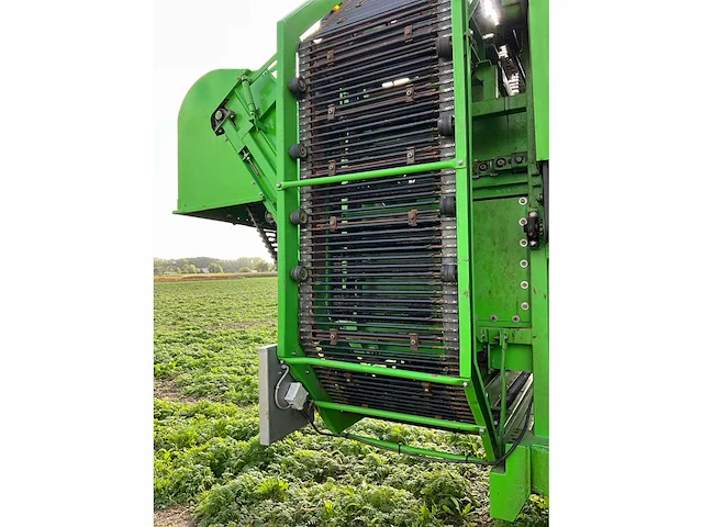 1995 avr 230b tweerijige aardappelrooier - afbeelding 8 van  42