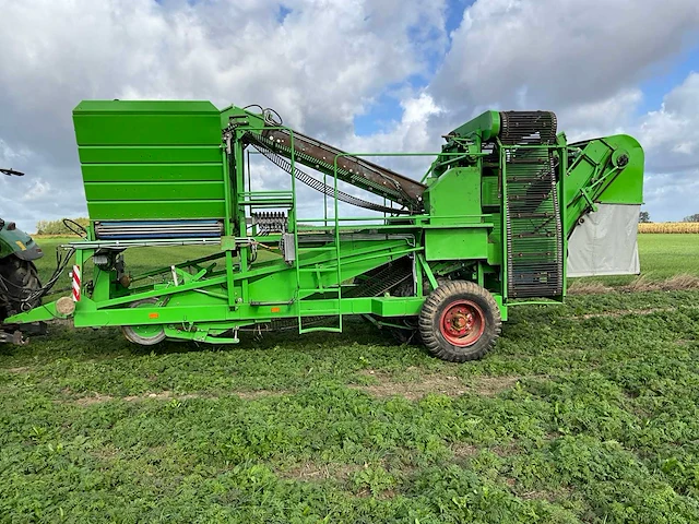 1995 avr 230b tweerijige aardappelrooier - afbeelding 12 van  42