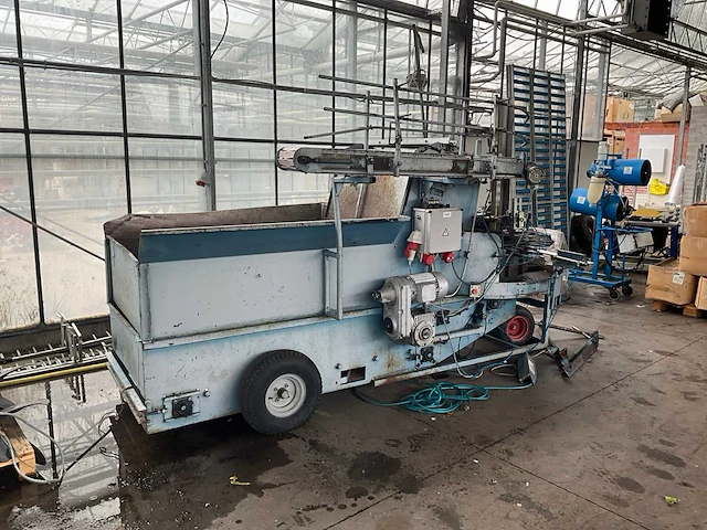 1995 demtec 1216 oppotmachine - afbeelding 4 van  9