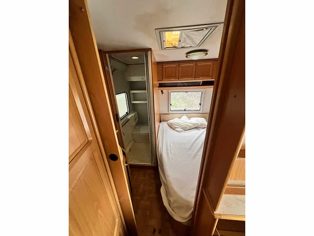1995 knaus 440btf caravan - afbeelding 9 van  9