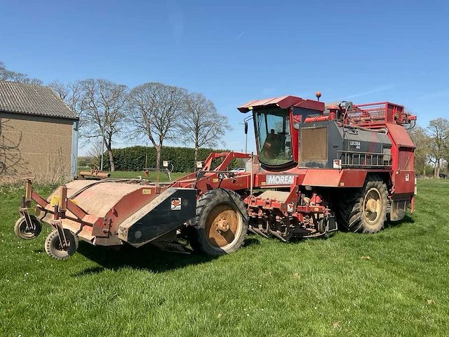 1995 moreau lectra 4005 v1 bieten- en cichoreirooier - afbeelding 1 van  43