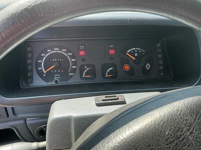 1995 renault matra esp personenauto - afbeelding 16 van  54