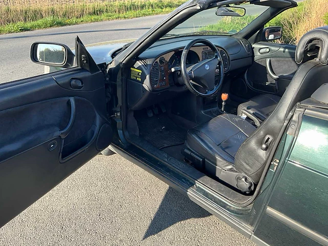 1995 saab cabrio oldtimer personenauto - afbeelding 8 van  30