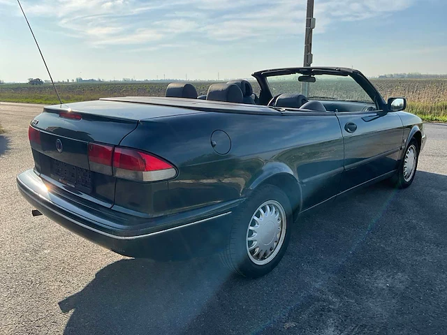 1995 saab cabrio oldtimer personenauto - afbeelding 26 van  30
