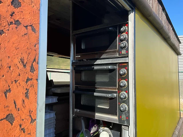 1995 tack foodtruck - afbeelding 19 van  42