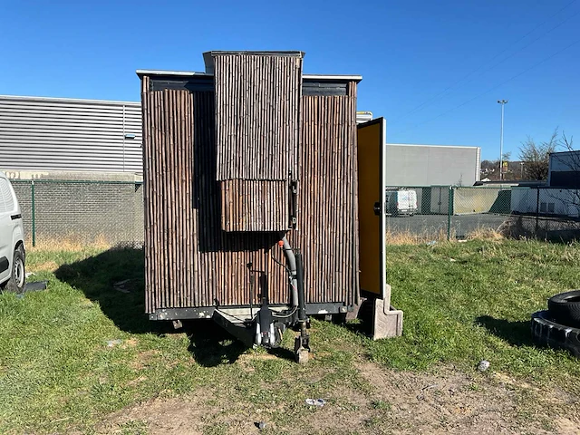 1995 tack foodtruck - afbeelding 12 van  42