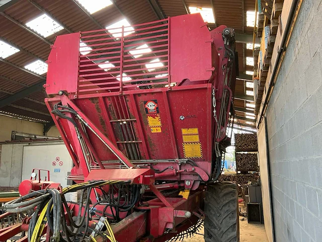 1995 tim krb s 212 bietenrooier - afbeelding 30 van  32