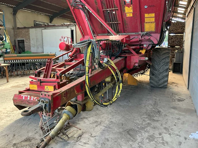 1995 tim krb s 212 bietenrooier - afbeelding 31 van  32