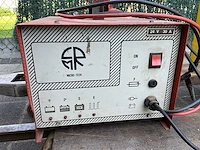1995 tp/e20 elektrische palletwagen met lader - afbeelding 8 van  8