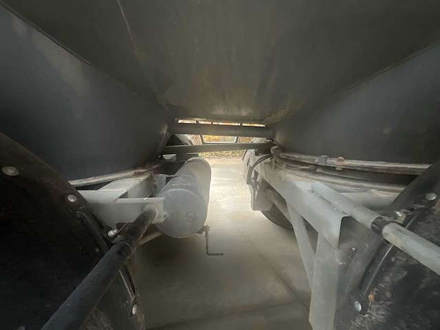 1995 vlastuin fv 2006 mengmestcontainer - afbeelding 13 van  28