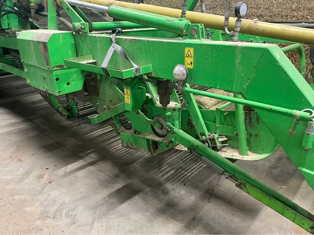 1996 avr prestige tt wagenrooier met aardappel en uitenkit - afbeelding 6 van  48