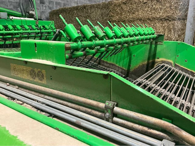1996 avr prestige tt wagenrooier met aardappel en uitenkit - afbeelding 8 van  48