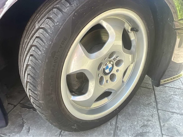 1996 bmw m3 sedan 3.2 oldtimers > 15 - afbeelding 4 van  36