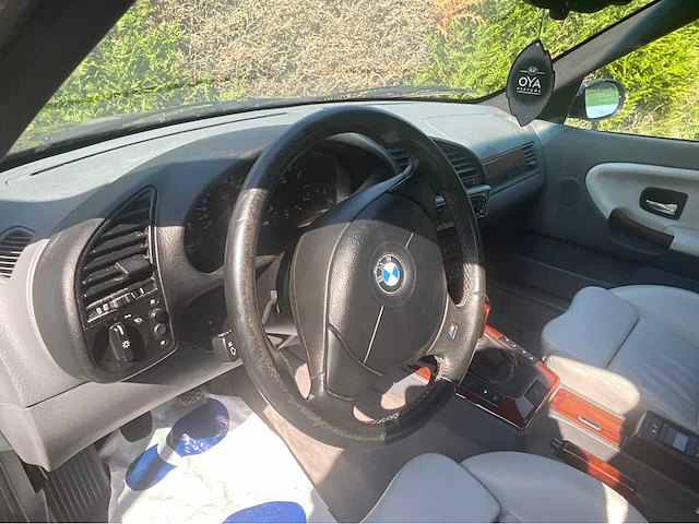 1996 bmw m3 sedan 3.2 oldtimers > 15 - afbeelding 8 van  36