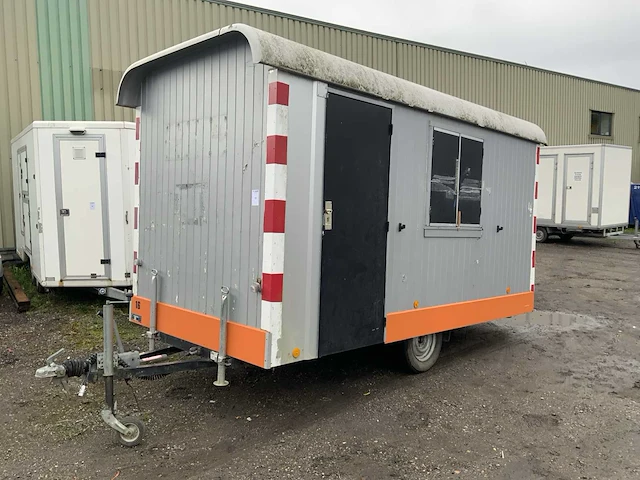1996 brouwer s 370 ls rwaa-0002 mobiele werfkeet - afbeelding 1 van  18