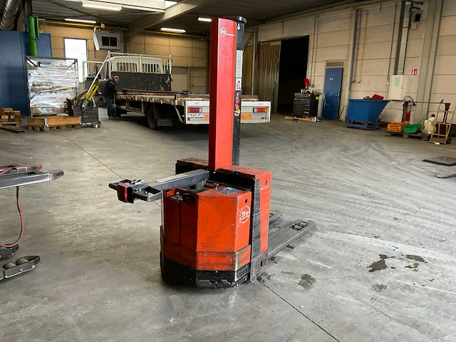 1996 bt pph 1600 mx stapelaar - afbeelding 3 van  8