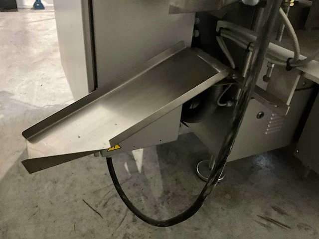 1996 cam av x120 dozensluitmachine - afbeelding 11 van  23