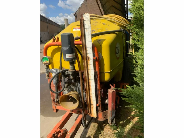 1996 douven n30115000 landbouwspuit - afbeelding 7 van  8