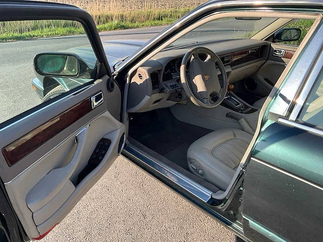 1996 jaguar sovereign jhalg personenauto - afbeelding 3 van  25