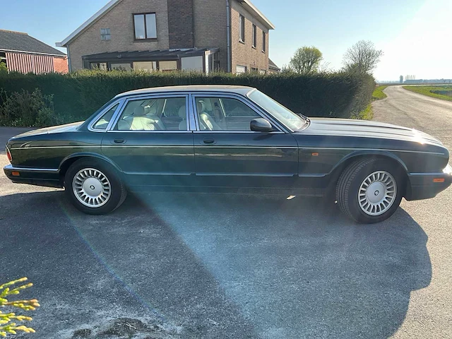 1996 jaguar sovereign jhalg personenauto - afbeelding 20 van  25