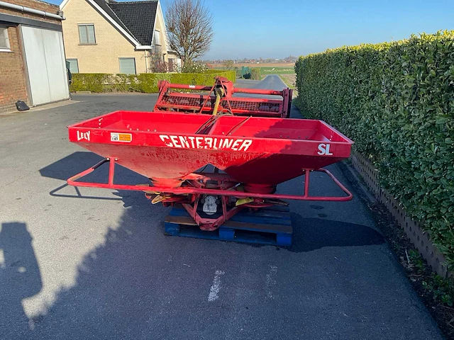 1996 lely kunstmeststrooier - afbeelding 2 van  8
