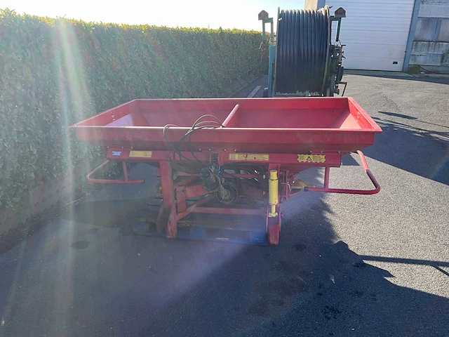 1996 lely kunstmeststrooier - afbeelding 5 van  8