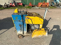 1996 lunzen beton zaagmachine - afbeelding 1 van  12