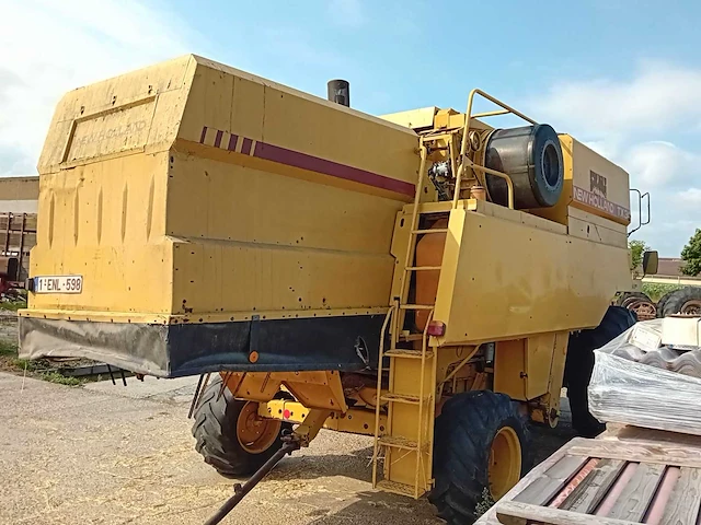 1996 new holland tx34 maaidorser - afbeelding 23 van  31