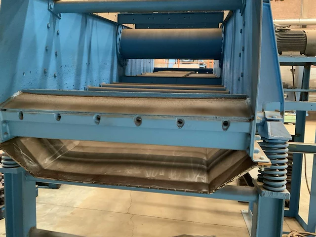 1996 overberg s1200x4000 industriële schudzeef - afbeelding 5 van  6