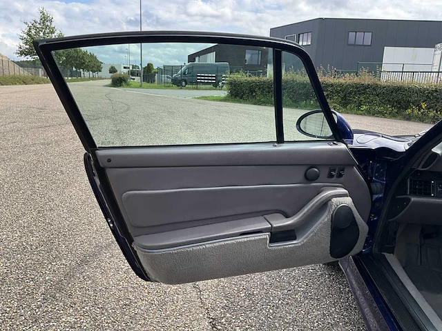 1996 porsche 993 carrera 4s - afbeelding 13 van  69