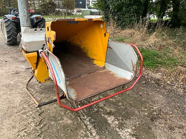 1996 schliesing 105 zx houthakselaar - afbeelding 15 van  19