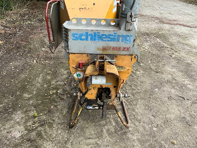1996 schliesing 105 zx houthakselaar - afbeelding 8 van  19