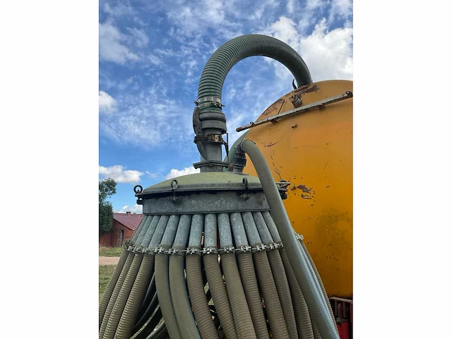 1996 schuitemaker robusta 180 mesttank met mestinjecteerder - afbeelding 28 van  37