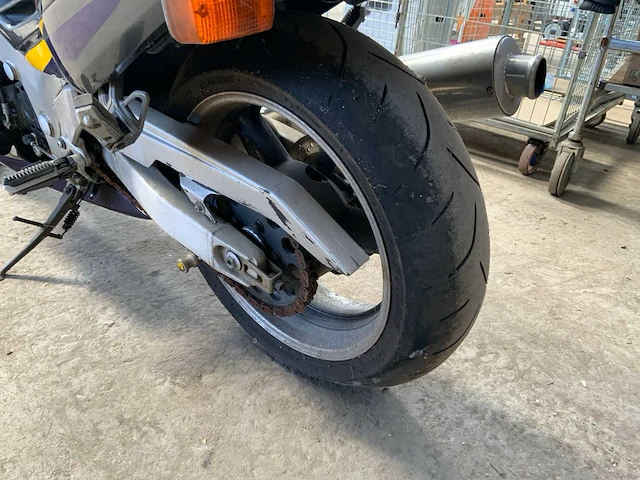 1996 suzuki rf 9002 gt73a motorfiets - afbeelding 3 van  13