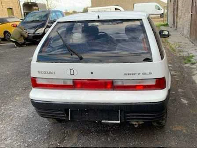 1996 suzuki swift personenauto - afbeelding 5 van  10