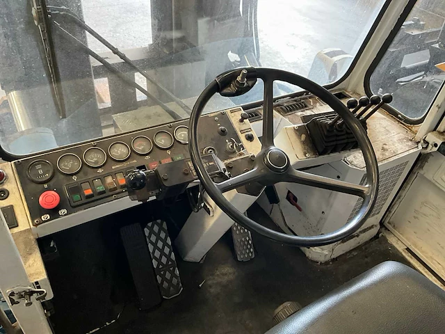1996 svetruck 187533 vorkheftruck - afbeelding 7 van  25