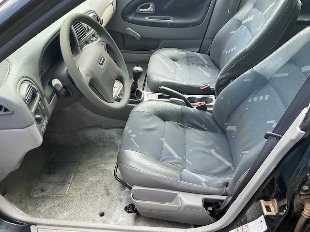 1996 volvo v40 personenauto - afbeelding 11 van  46