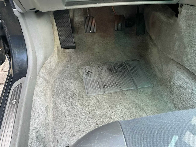 1996 volvo v40 personenauto - afbeelding 13 van  46