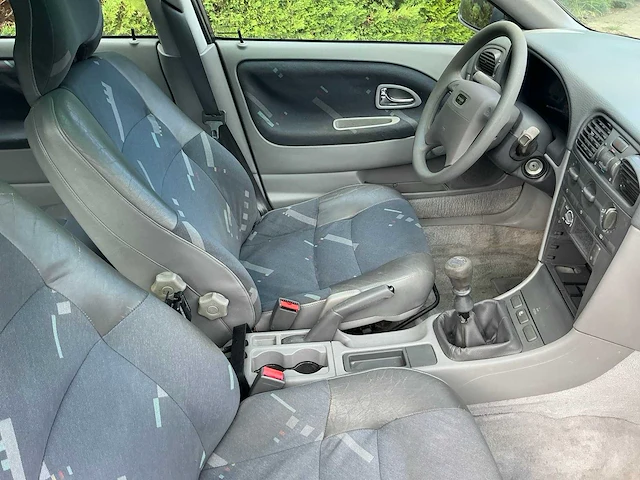 1996 volvo v40 personenauto - afbeelding 29 van  46