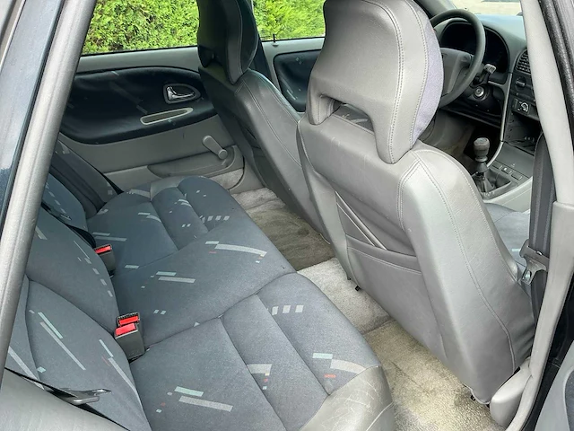 1996 volvo v40 personenauto - afbeelding 33 van  46