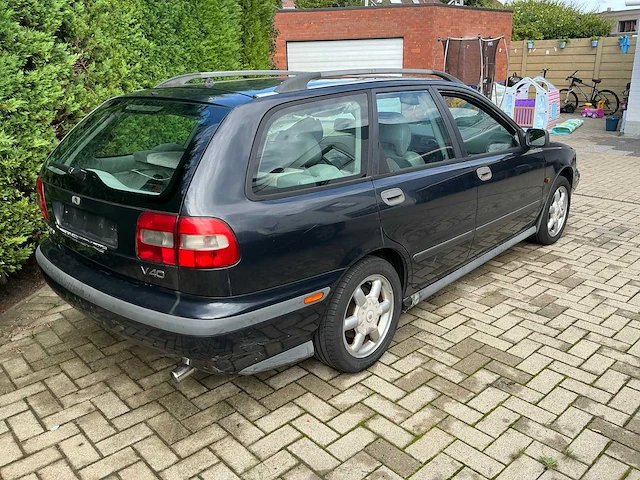 1996 volvo v40 personenauto - afbeelding 43 van  46