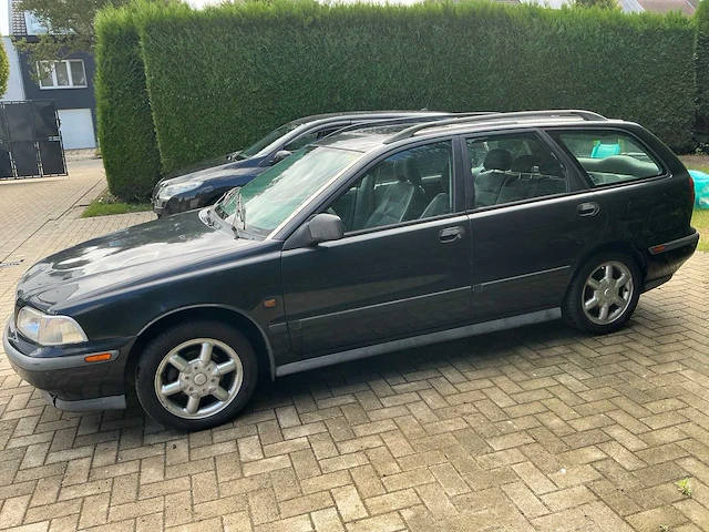 1996 volvo v40 personenauto - afbeelding 44 van  46