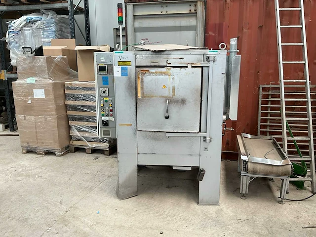 1996 vötsch efu 60/60 laboratoriumoven - afbeelding 1 van  10