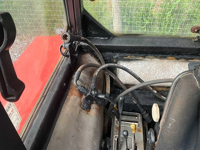 1997 case 4230 4wd landbouwtractor - afbeelding 15 van  31