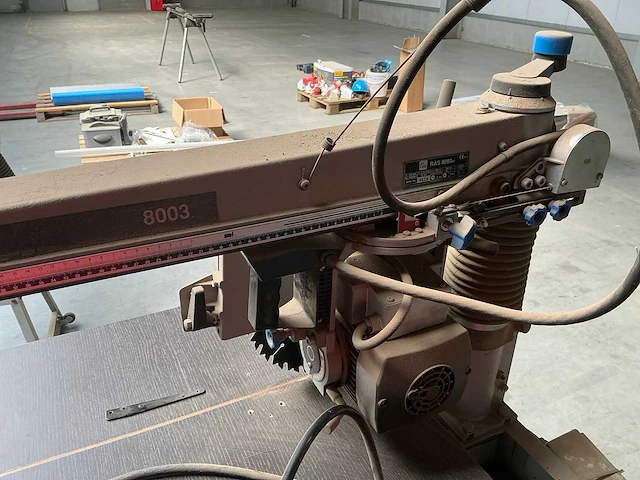 1997 elu ras 8003 radiaalafkortzaagmachine - afbeelding 4 van  7