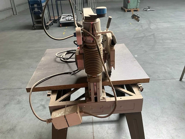 1997 elu ras 8003 radiaalafkortzaagmachine - afbeelding 6 van  7