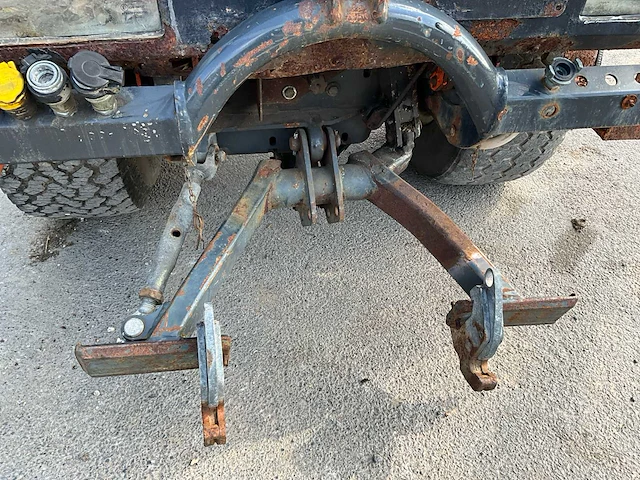 1997 holder c300 werktuigdrager - afbeelding 12 van  39