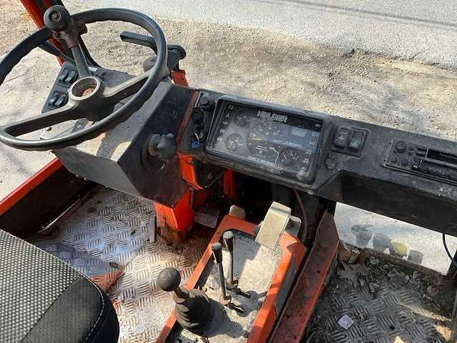 1997 holder c300 werktuigdrager - afbeelding 28 van  39