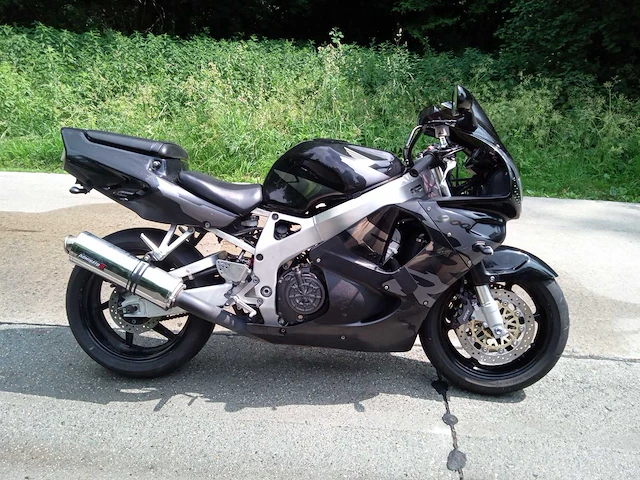 1997 honda cbr 900 motorfiets - afbeelding 2 van  7