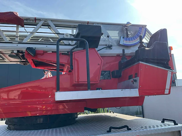 1997 iveco ml150 e27 magirus ladderwagen - afbeelding 13 van  77